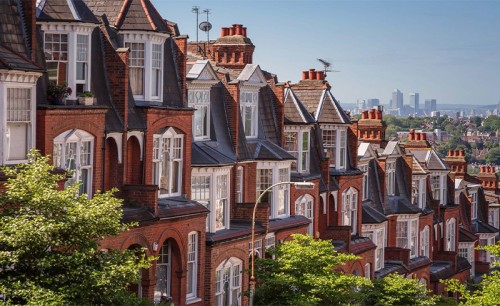 View across city of London from Muswell Hill 