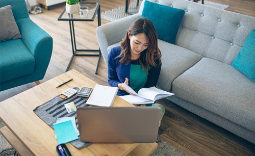 woman doing her finances