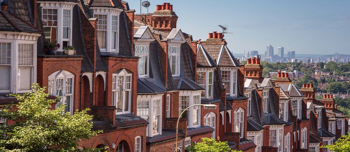 View across city of London from Muswell Hill 